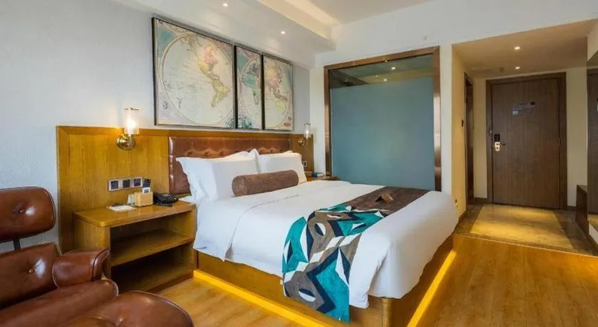 Bed in James Joyce Coffetel Kunming Railway Station Huancheng Nan Road Metro Station