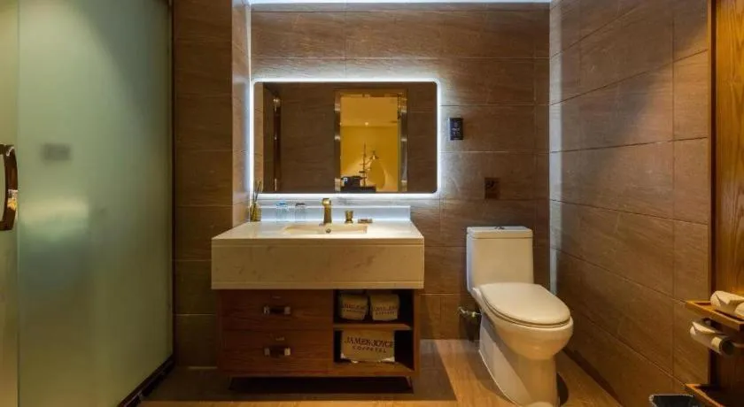 James Joyce Coffetel Kunming Railway Station Huancheng Nan Road Metro Station