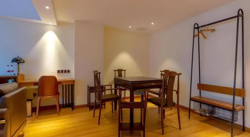 James Joyce Coffetel Kunming Railway Station Huancheng Nan Road Metro Station