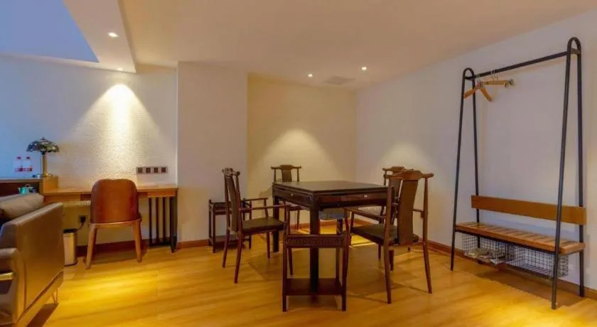 James Joyce Coffetel Kunming Railway Station Huancheng Nan Road Metro Station