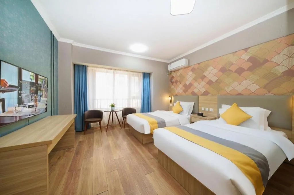 Bed in PAI Hotel Xi'an Kunming Road Hancheng South Road Metro Station