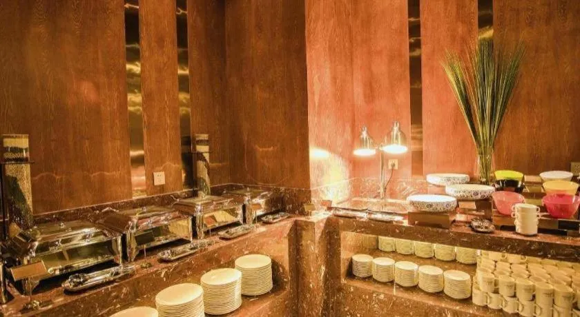 James Joyce Coffetel Xinyang Municipal Government Railway Station