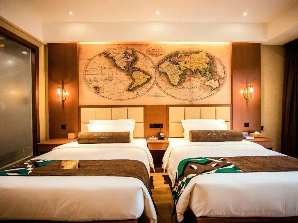 Bed in James Joyce Coffetel Xinyang Municipal Government Railway Station Bed in James Joyce Coffetel Xinyang Municipal Government Railway Station