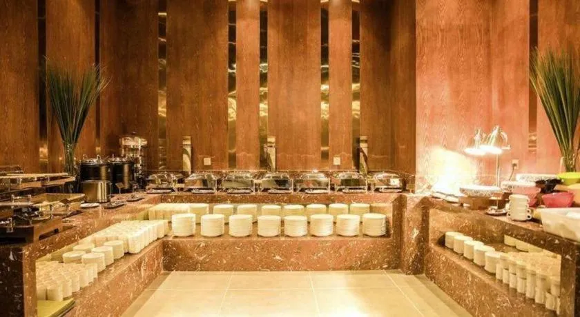 James Joyce Coffetel Xinyang Municipal Government Railway Station