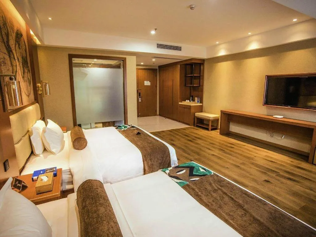 James Joyce Coffetel Xinyang Municipal Government Railway Station