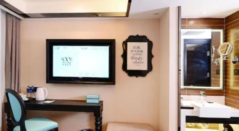 Xana Hotelle Xi'an Zhonglou, Huimin Street Metro Station