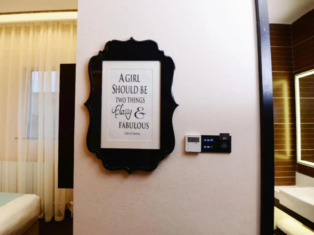 Xana Hotelle Xi'an Zhonglou, Huimin Street Metro Station