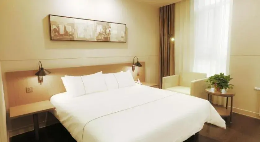 Bed in Jinjiang Inn Select Heze Wanxiang Plaza Guiling Road Bed in Jinjiang Inn Select Heze Wanxiang Plaza Guiling Road