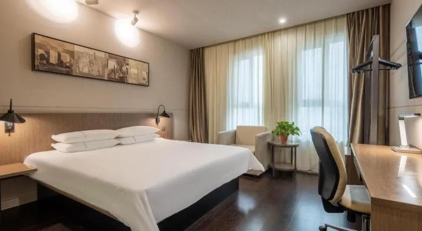 Bed in Jinjiang Inn Select Heze Wanxiang Plaza Guiling Road