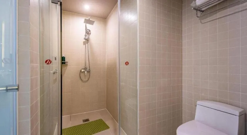 Jinjiang Inn Select Heze Wanxiang Plaza Guiling Road