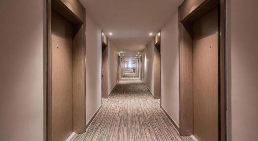 Jinjiang Inn Select Heze Wanxiang Plaza Guiling Road