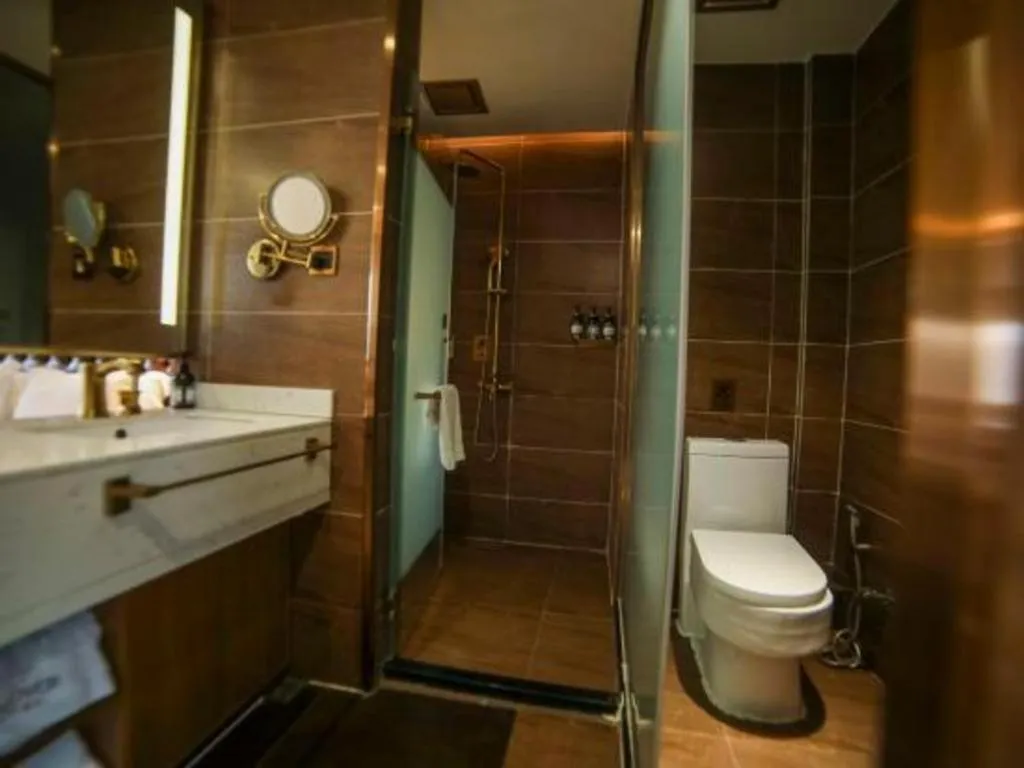 James Joyce Coffetel Lijiang Ancient City Dashuiche