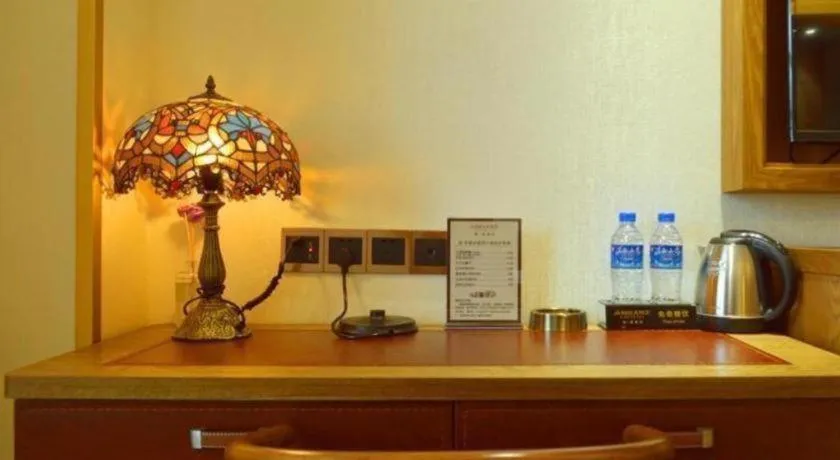 James Joyce Coffetel Lijiang Ancient City Dashuiche