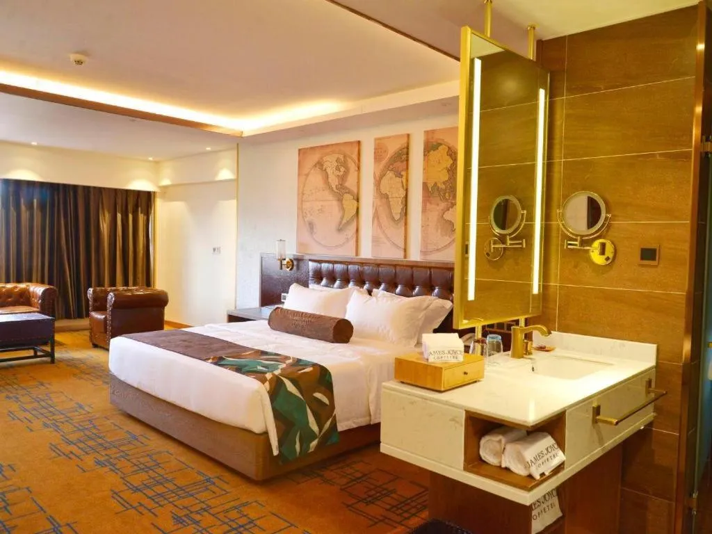 Bed in James Joyce Coffetel Lijiang Ancient City Dashuiche