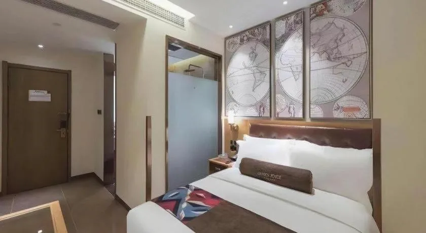 Bed in James Joyce Coffetel Beijing Tongzhou Guoyuan Metro Station