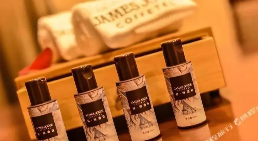 James Joyce Coffetel Beijing Tongzhou Guoyuan Metro Station James Joyce Coffetel Beijing Tongzhou Guoyuan Metro Station