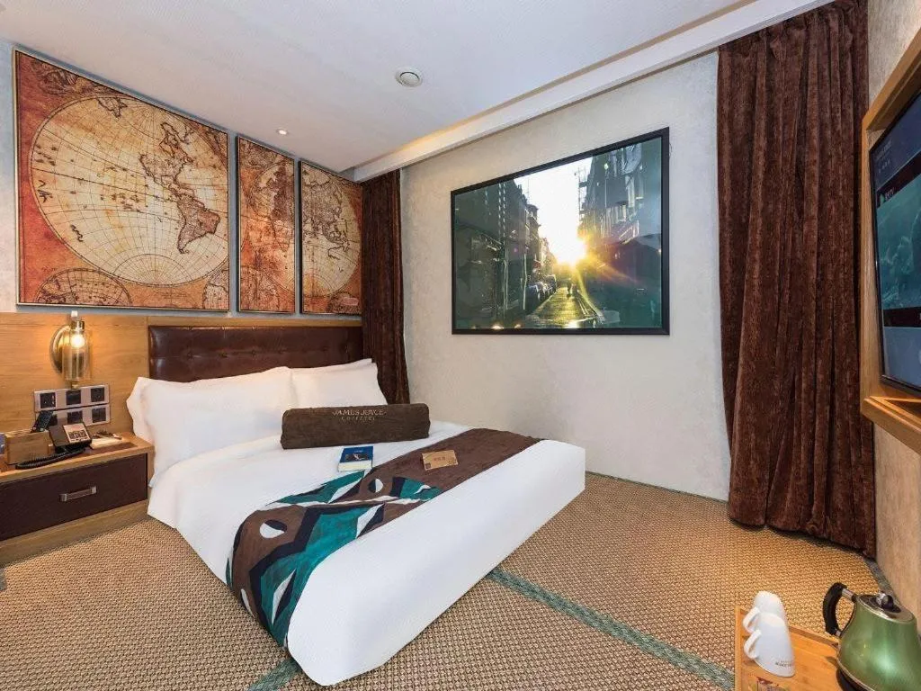 Bed in James Joyce Coffetel Beijing Tongzhou Guoyuan Metro Station