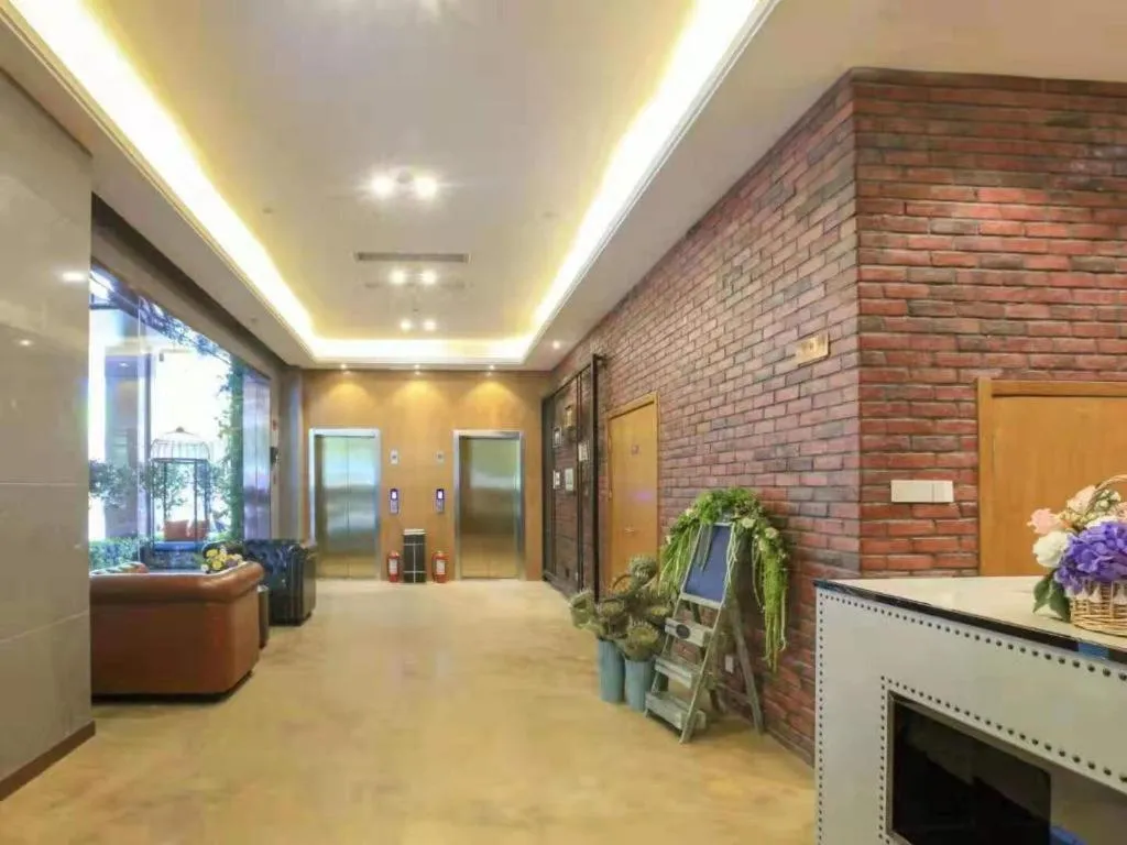 James Joyce Coffetel Taizhou Jiangyan Bus Terminal