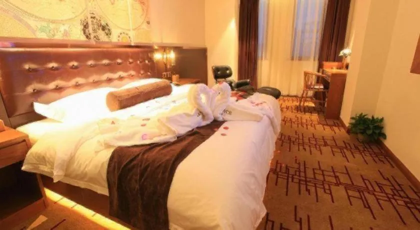 Bed in James Joyce Coffetel Taizhou Jiangyan Bus Terminal