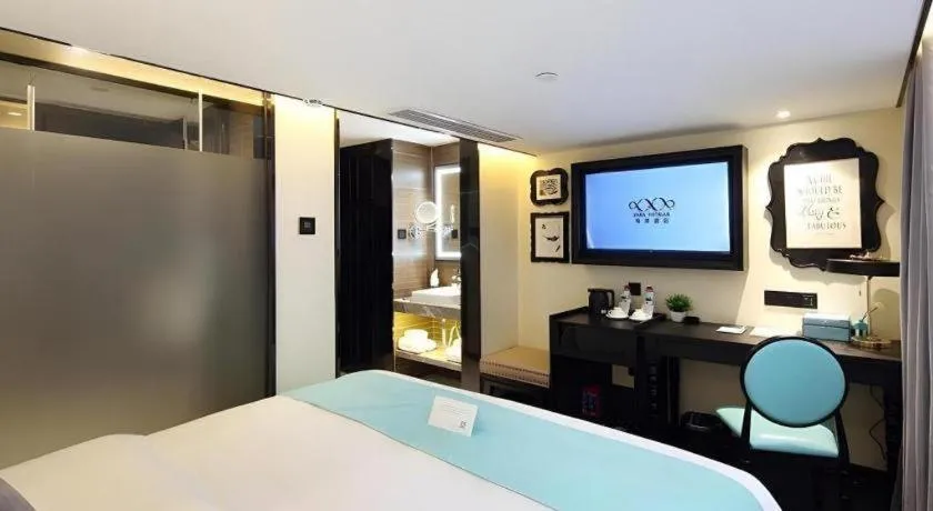 Bed in Xana Hotelle Shenzheng South Station Foxconn