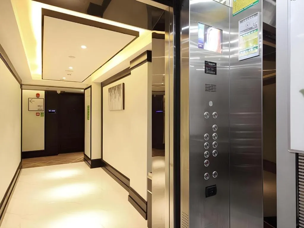 Xana Hotelle Shenzheng South Station Foxconn