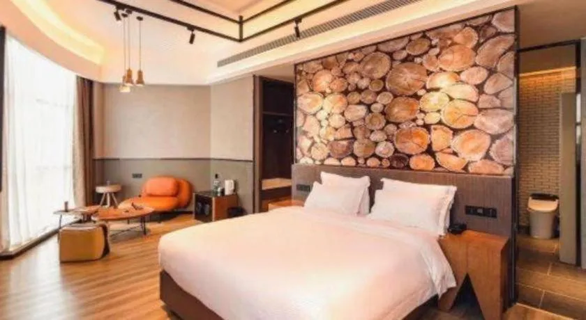 Bed in ZMAX Hotel Yan'an Baimi Avenue Baotashan