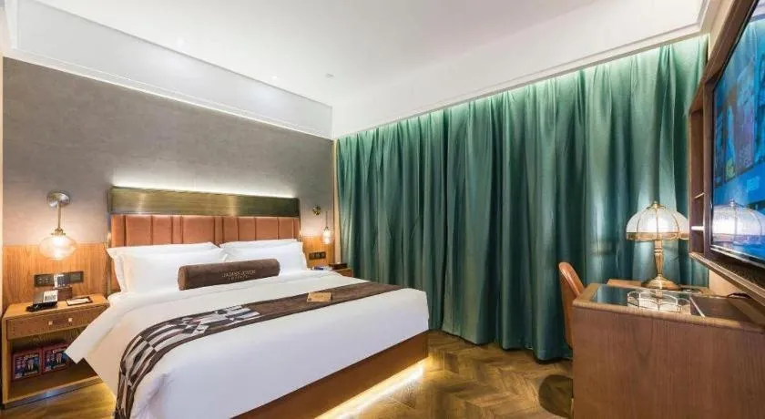 Bed in James Joyce Coffetel Tianjing First Central Hospital Nankai University