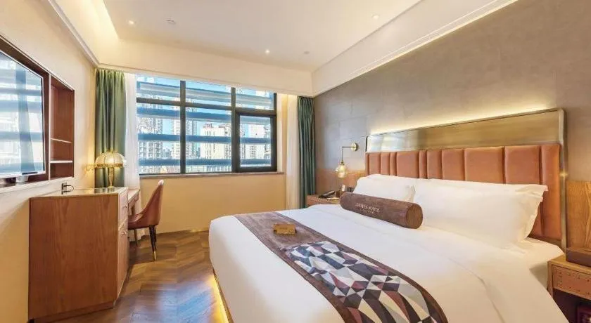 Bed in James Joyce Coffetel Tianjing First Central Hospital Nankai University