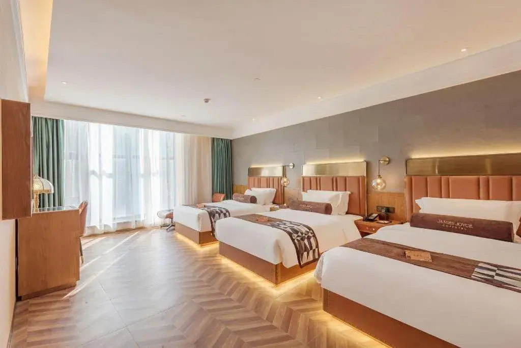 Bed in James Joyce Coffetel Tianjing First Central Hospital Nankai University Bed in James Joyce Coffetel Tianjing First Central Hospital Nankai University