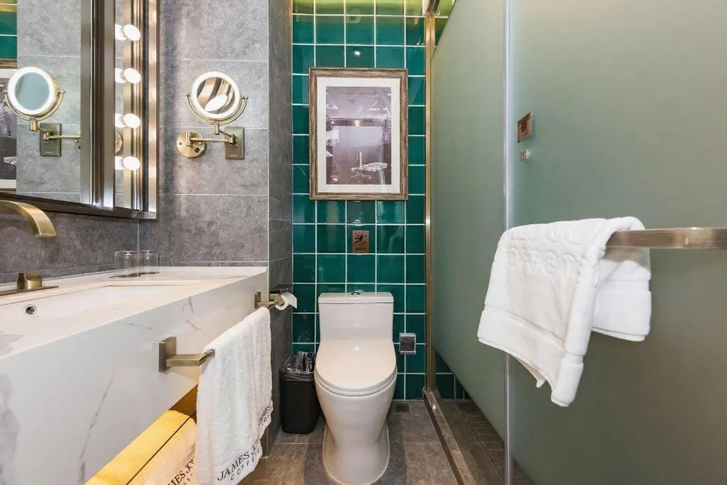 James Joyce Coffetel Tianjing First Central Hospital Nankai University