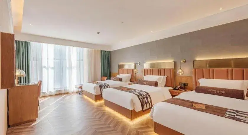 Bed in James Joyce Coffetel Tianjing First Central Hospital Nankai University Bed in James Joyce Coffetel Tianjing First Central Hospital Nankai University