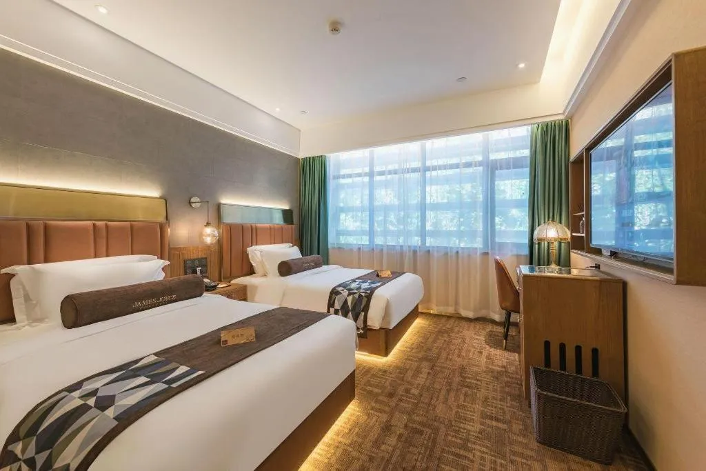 Bed in James Joyce Coffetel Tianjing First Central Hospital Nankai University