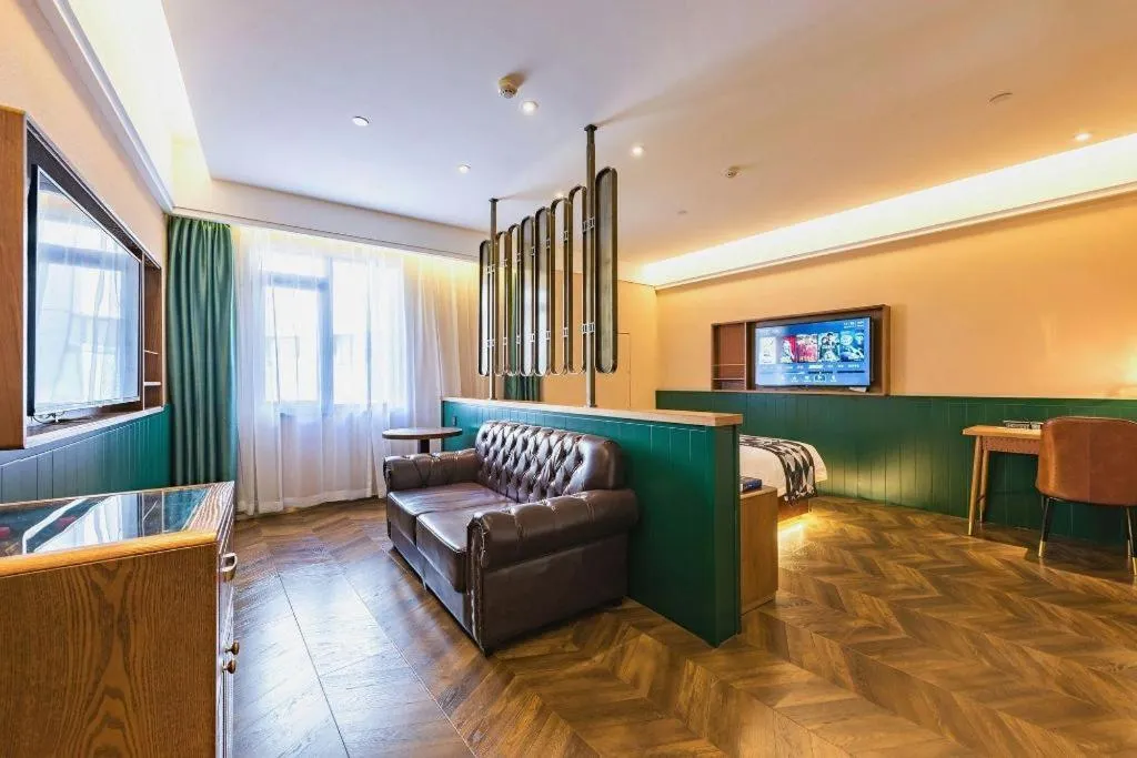 James Joyce Coffetel Tianjing First Central Hospital Nankai University