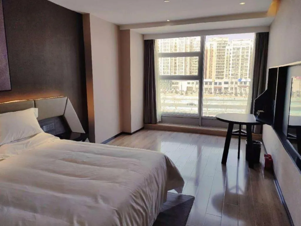 Bed in IU Hotel Lanzhou New District Airport Ruiling International