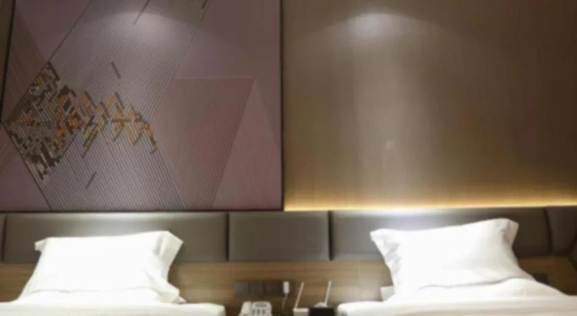 Bed in IU Hotel Lanzhou New District Airport Ruiling International