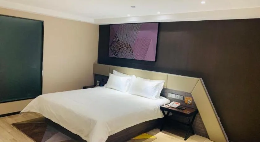 Bed in IU Hotel Lanzhou New District Airport Ruiling International