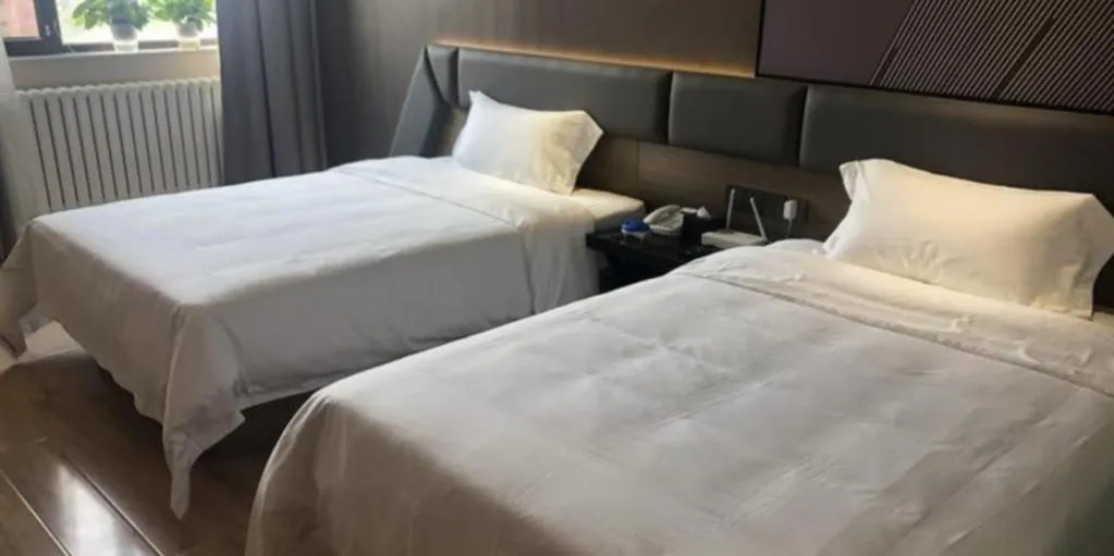 Bed in IU Hotel Lanzhou New District Airport Ruiling International