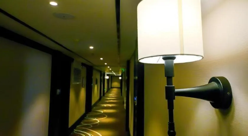 Xana Hotelle Jinan Wuanfu Interchange Huafu International Square