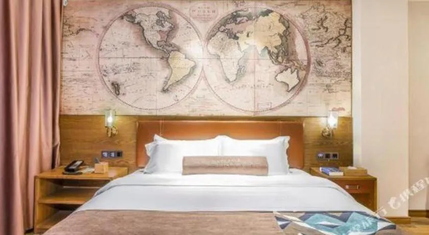 Bed in James Joyce Coffetel Luoyang Longmen High-speed Railway Station Baolong Plaza