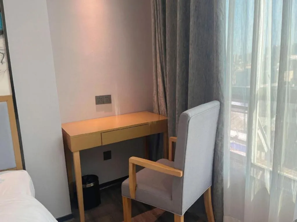 Xana Lite Huizhou Railway Station