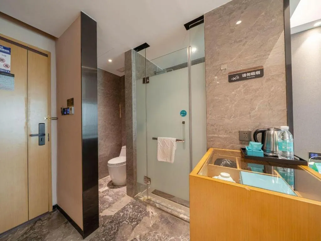 Xana Lite Huizhou Railway Station