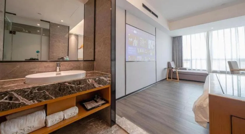 Xana Lite Huizhou Railway Station