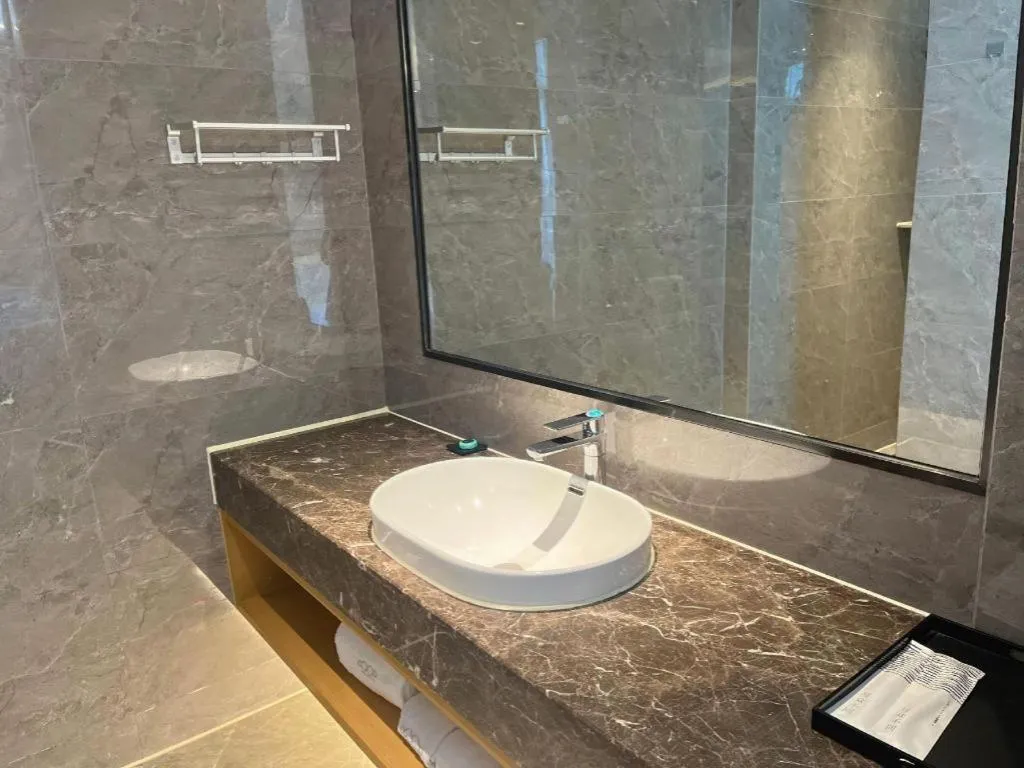 Xana Lite Huizhou Railway Station