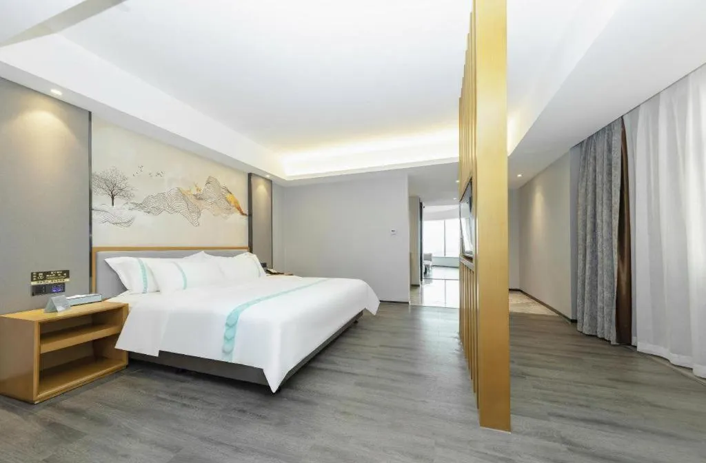 Bed in Xana Lite Huizhou Railway Station