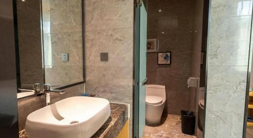 Xana Lite Huizhou Railway Station