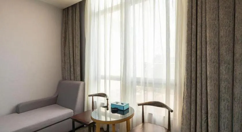 Xana Lite Huizhou Railway Station