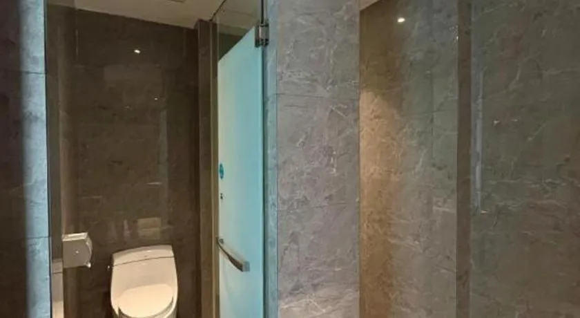 Xana Lite Huizhou Railway Station