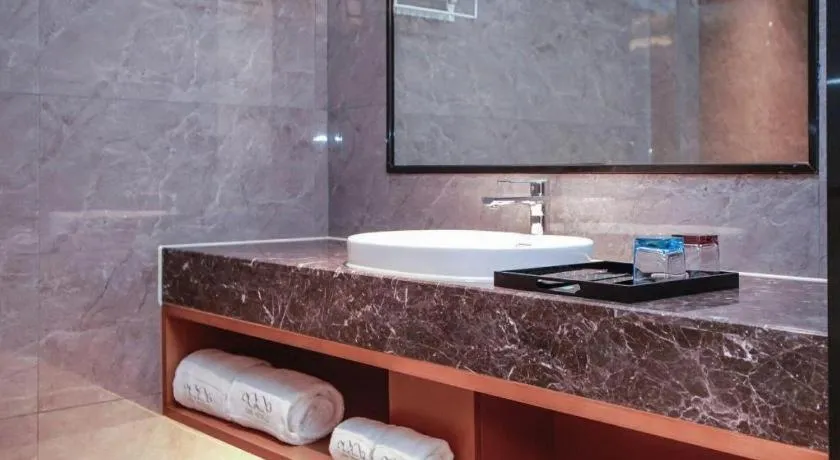 Xana Lite Huizhou Railway Station