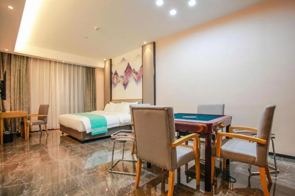 Xana Lite Huizhou Railway Station