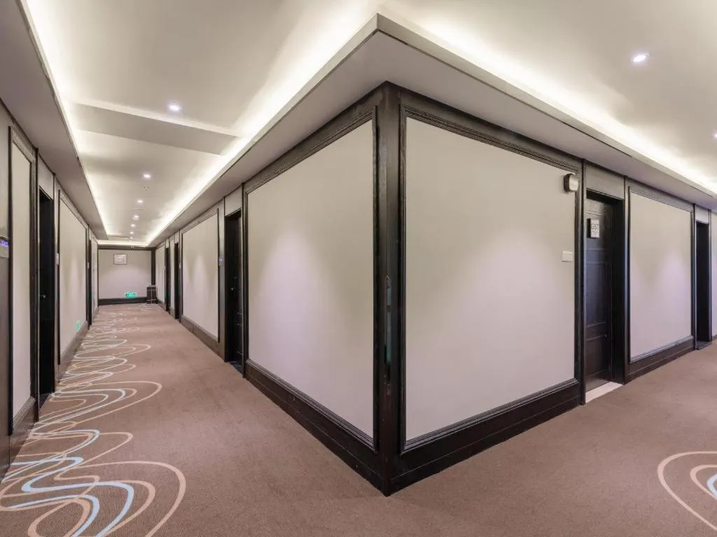 Xana Hotelle Zhongshan Fuhua Road